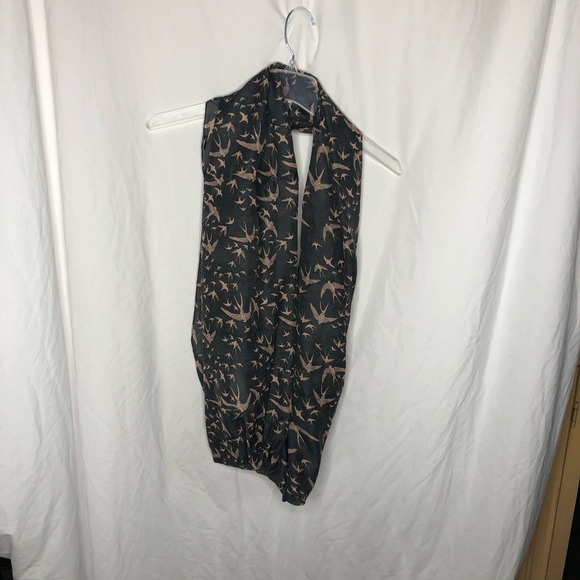 Infinity Scarf - Picture 2 of 2